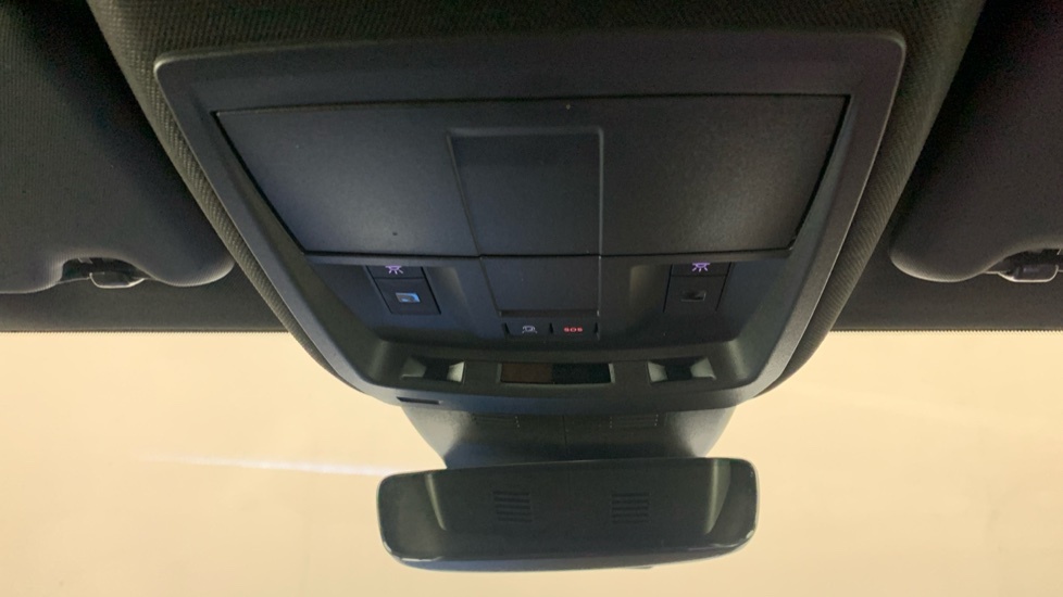 Peugeot 5008 1.2 Hybrid 145 Allure E-dsc6 Grey #26