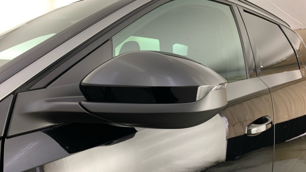 Peugeot 5008 1.2 Hybrid 145 Allure E-dsc6 Grey #62