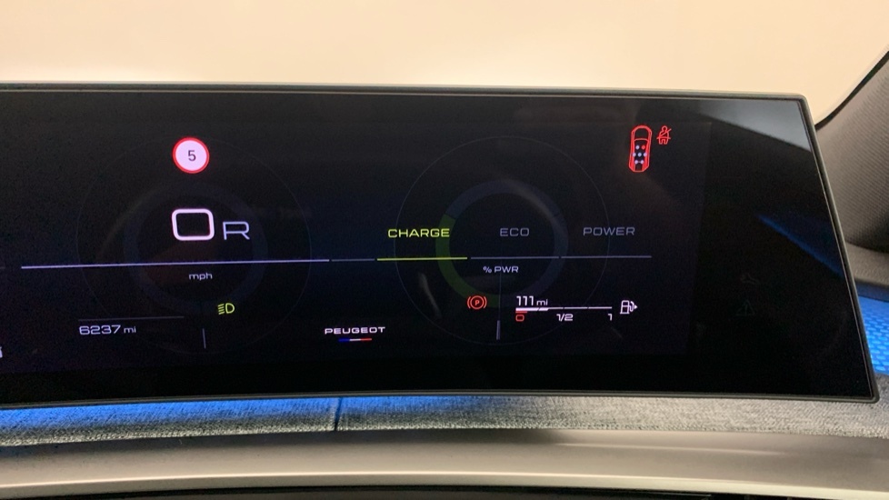 Peugeot 5008 1.2 Hybrid 145 Allure E-dsc6 Grey #10