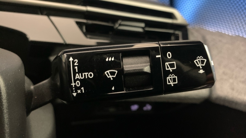 Peugeot 5008 1.2 Hybrid 145 Allure E-dsc6 Grey #15