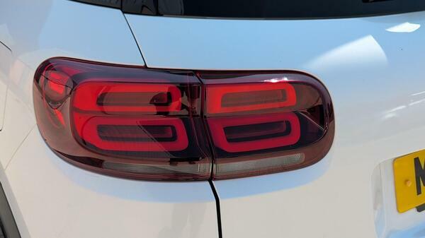Citroen C5 Aircross 1.6 13.2Kwh Shine Plus Suv Plug-in Hybr MH21XJB White #5