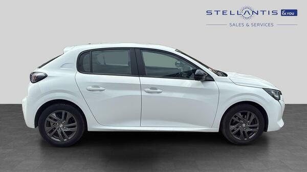 Peugeot 208 1.2 Puretech Active Premium Eat Euro 6 Ss EO22YGU #2
