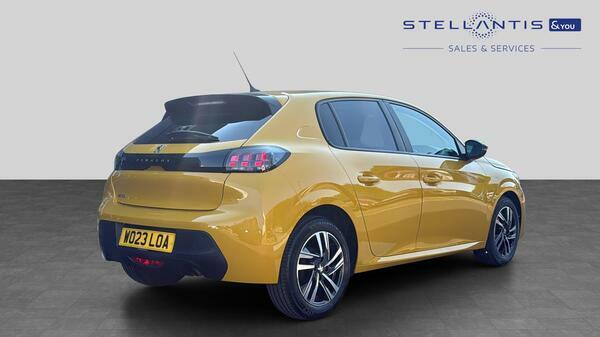 Peugeot 208 1.2 Puretech Active Premium Hatchback WO23LOA #3