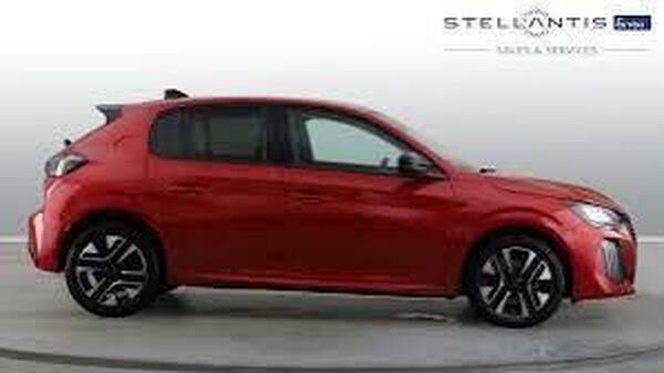 Peugeot 208 1.2 Puretech Allure Euro 6 Ss #2