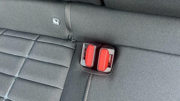 Citroen C3 Aircross 1.2 Turbo Plus Red #39