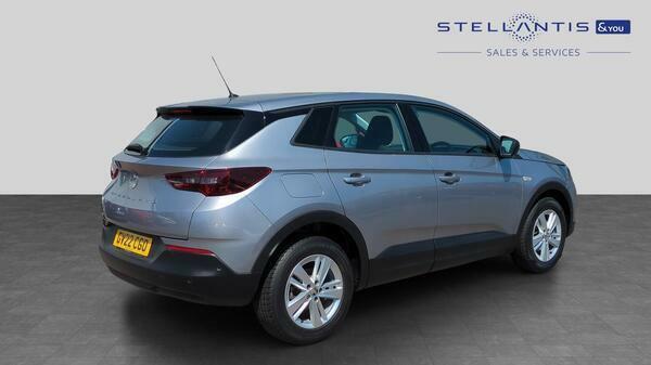Vauxhall Grandland 1.2 Turbo Design Suv Euro 6 Ss GV22CGO #3