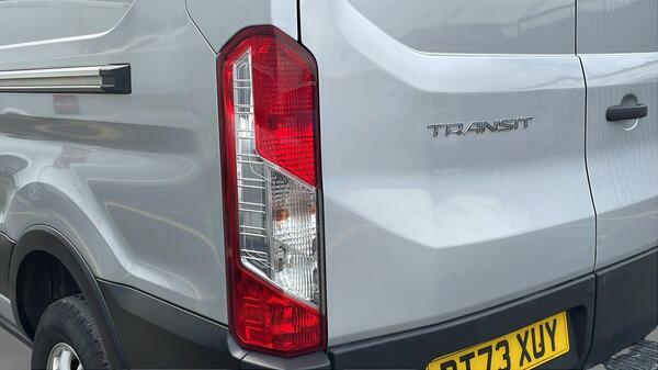 Ford Transit Custom 2.0 350 Ecoblue Trend Panel Van BT73XUY #5