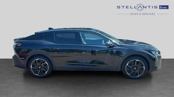 Peugeot 408 1.6 12.4Kwh Gt Fastback Plug-in Hybrid #2