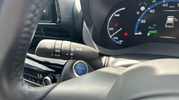 Toyota Yaris Cross Design Grey #22