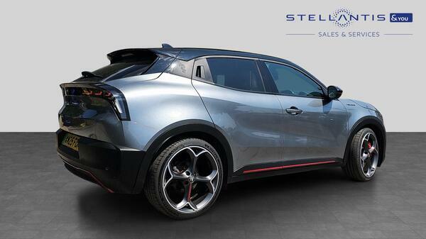 Alfa Romeo Junior 54Kwh Elettrica Veloce Suv 280  #3