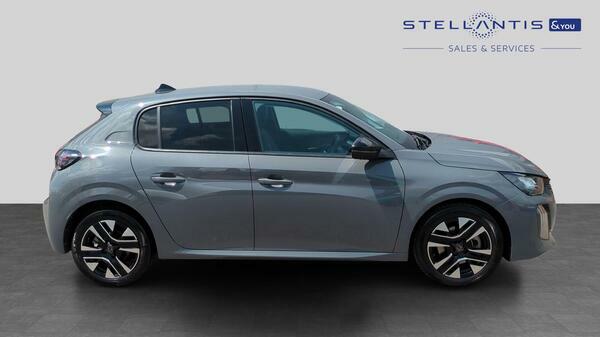 Peugeot 208 1.2 Puretech Allure Hatchback Eu GF74ZWT #2