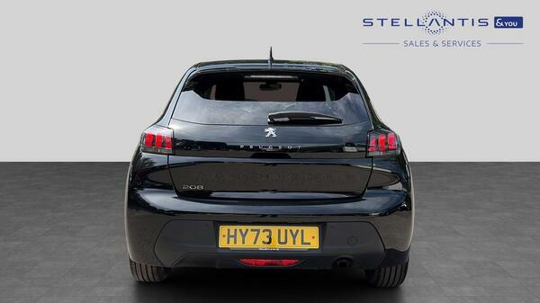 Peugeot 208 1.2 Puretech Active Premium Hatchback #4