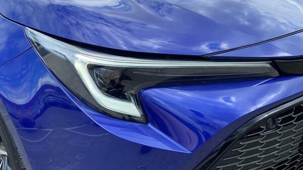 Toyota Corolla 1.8 Hybrid Gr Sport Cvt White #9