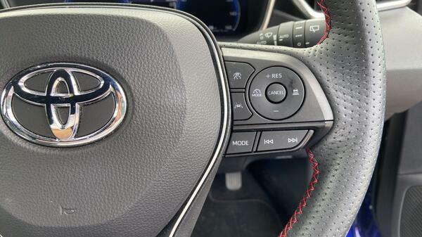 Toyota Corolla 1.8 Hybrid Gr Sport Cvt White #20