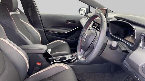 Toyota Corolla 1.8 Hybrid Gr Sport Cvt White #30