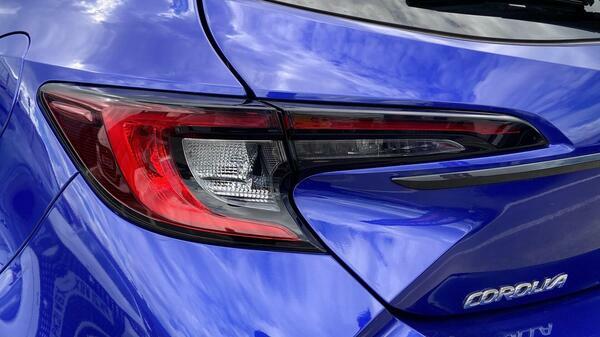 Toyota Corolla 2.0 Vvt-h Gr Sport Hatchback Hybrid Cvt #5