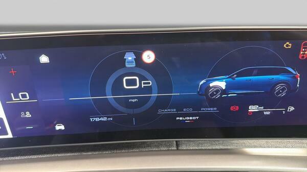Peugeot 5008 1.2 Hybrid 136 Gt E-dsc6 Black #24