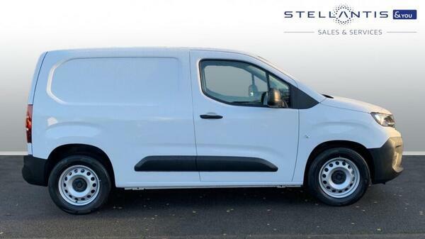 Peugeot E-Partner 800 52Kwh Professional Standard Panel Van Swb  #2