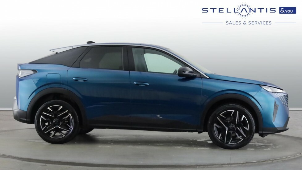 Peugeot 3008 157Kw Gt 73Kwh Black #4