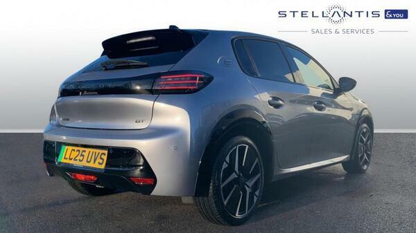 Peugeot e-208 50Kwh Gt 7.4Kw Charger  #3
