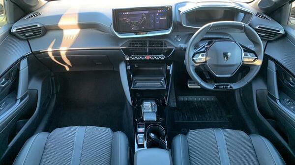 Peugeot e-208 50Kwh Gt 7.4Kw Charger  #4