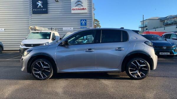 Peugeot e-208 50Kwh Gt 7.4Kw Charger  #6