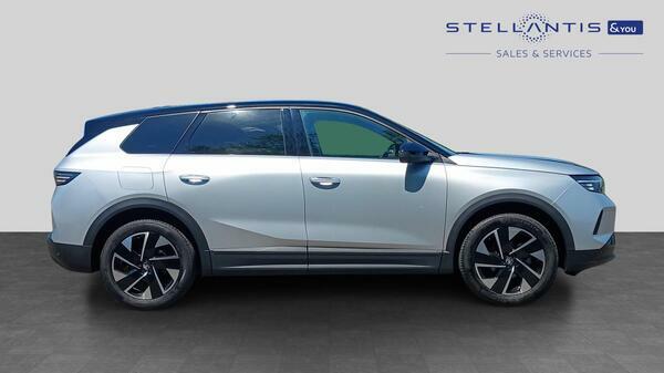 Vauxhall Grandland 1.2 Ultimate Suv Hybrid E-dct Euro 6 S BC74MXY #2
