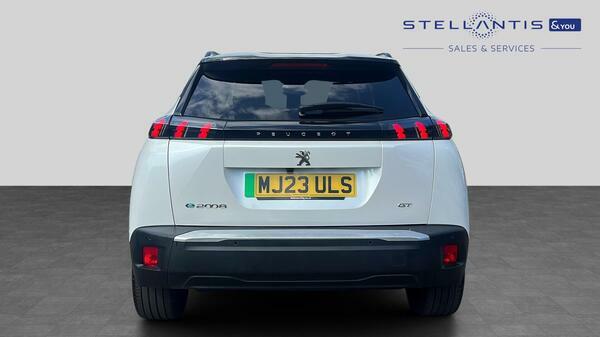 Peugeot e-2008 50Kwh Gt Premium Suv 7Kw Charge #4