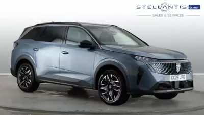 Peugeot 5008 1.2 Gt Suv Hybrid E Dsc6 Blue #1