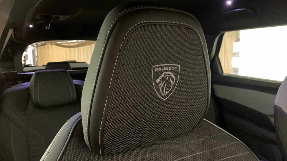 Peugeot 5008 1.2 Hybrid 136 Gt E-dsc6 Grey #49