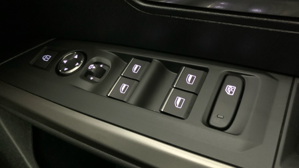 Peugeot 5008 1.2 Hybrid 136 Gt E-dsc6 Grey #39