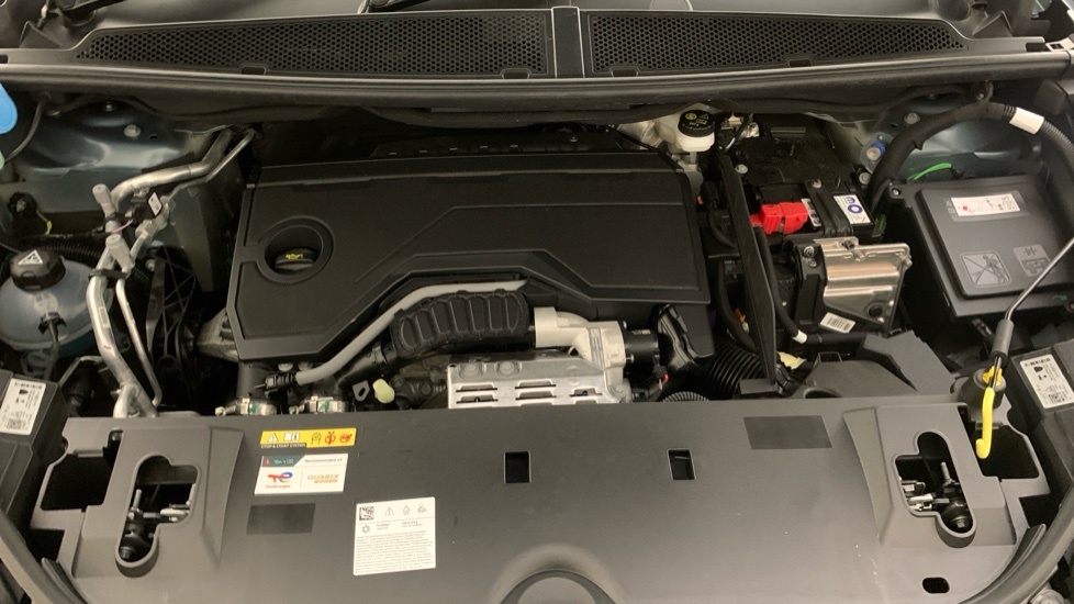 Peugeot 5008 1.2 Hybrid 136 Gt E-dsc6 Grey #23