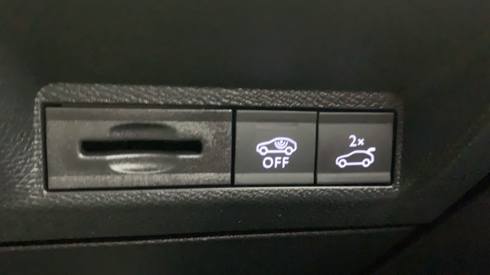 Peugeot 5008 1.2 Hybrid 136 Gt E-dsc6 Grey #22