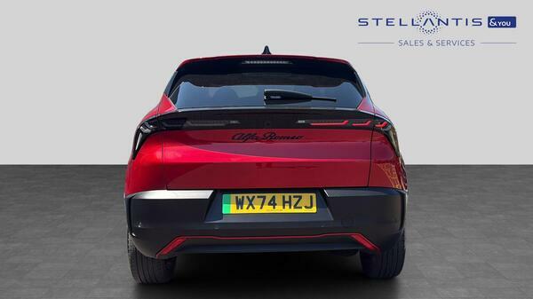 Alfa Romeo Junior 54Kwh Elettrica Speciale Suv 15  #4