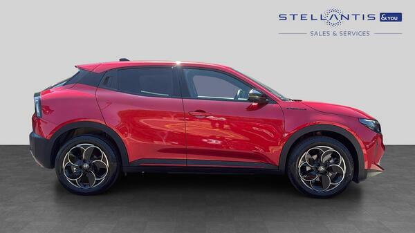 Alfa Romeo Junior 54Kwh Elettrica Speciale Suv 15  #2