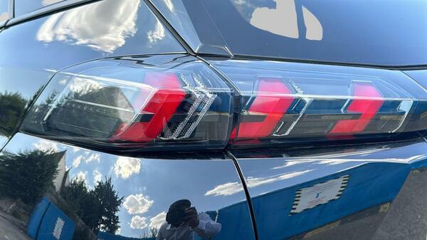 Peugeot e-2008 50Kwh Active Premium Suv 7Kw #5