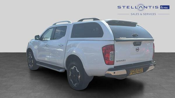 Nissan Navara 2.3 Dci Tekna Pickup Double Cab 4W #5