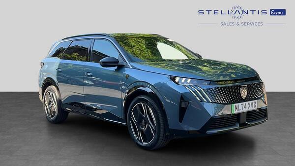 Peugeot 5008 73Kwh Gt Suv 210 Ps