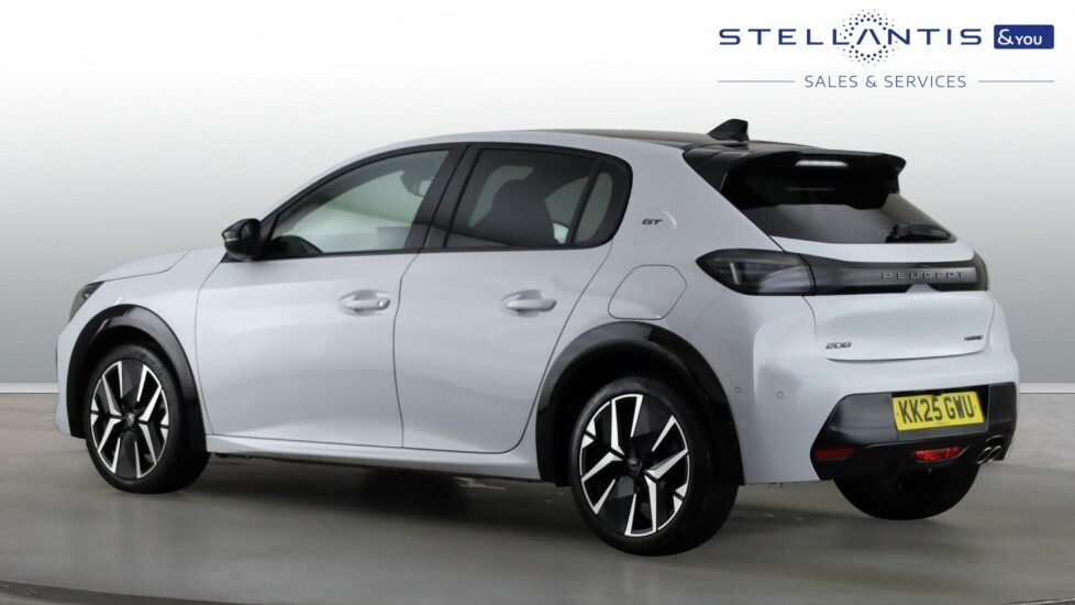 Peugeot 208 1.2 Gt Premium Hatchback Hybrid E-dsc6 #3