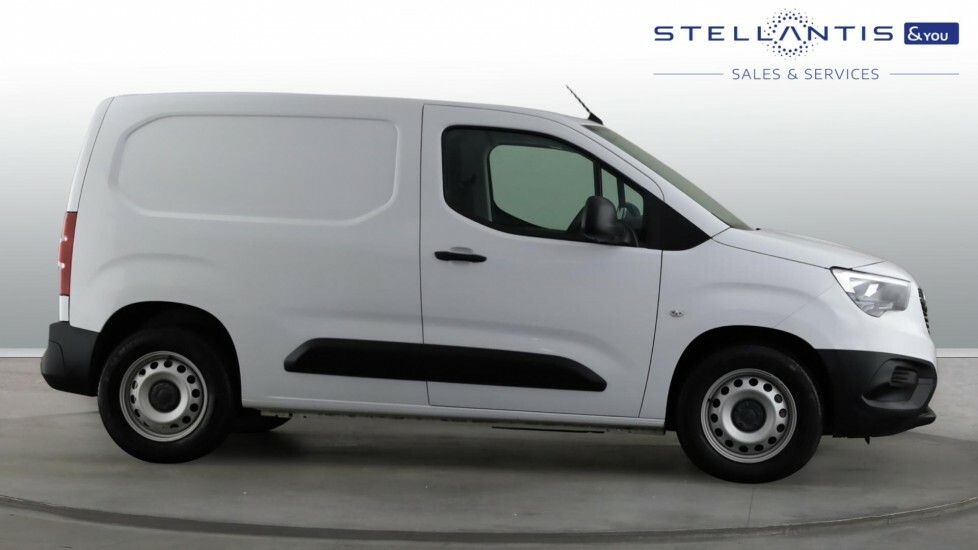 Vauxhall Combo-e Life 2300 50Kwh Prime Panel Van L1 7  #4