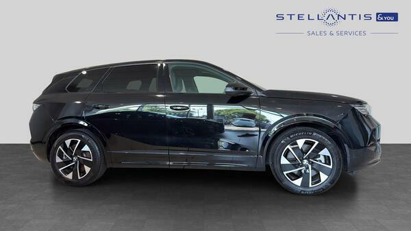 Vauxhall Grandland 73Kwh Gs Suv 213 Ps #2