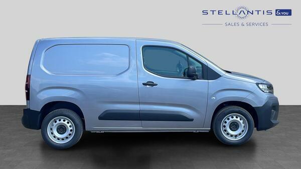 Peugeot Partner 1.5 Professional-plus Panel Van #2