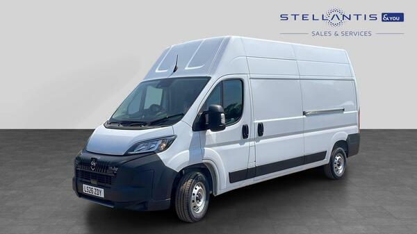 Peugeot Boxer 2.2 Bluehdi 335 Professional Panel Van #6