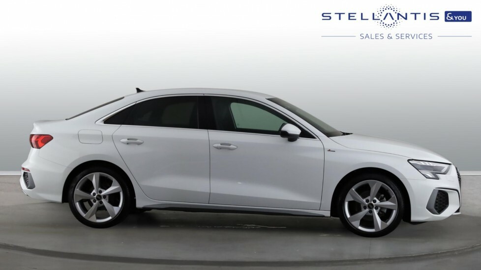 Audi A3 1.0 Tfsi 30 S Line Saloon Euro 6 HG73DBU #4