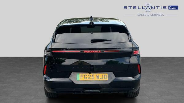 Vauxhall Grandland 73Kwh Ultimate Suv 213 Ps FG25WJD #4