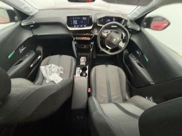 Peugeot 208 1.2 Puretech Allure Premium Eat Euro 6 Ss #4