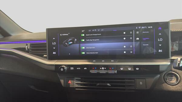 Vauxhall Grandland 1.2 Ultimate Suv Hybrid E-dct Euro 6 S Black #30