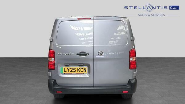 Vauxhall Vivaro 3100 75Kwh Dynamic Panel Van 6Dr L2 #4