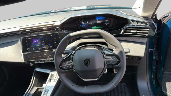 Peugeot 408 1.2 Puretech Allure Fastback Eat Euro 6  #18
