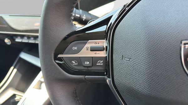 Peugeot 408 1.2 Puretech Allure Fastback Eat Euro 6  #20